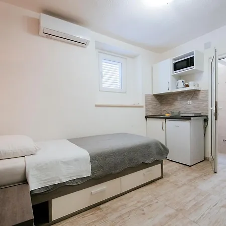 Ema House Apartament Zadar